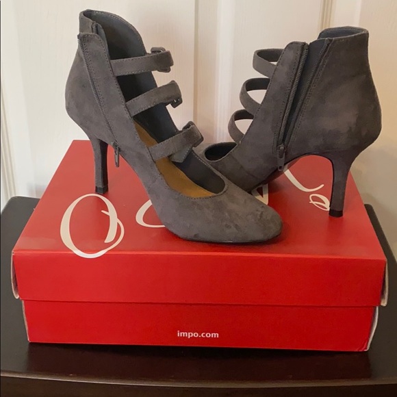 Pumps - Picture 1 of 6